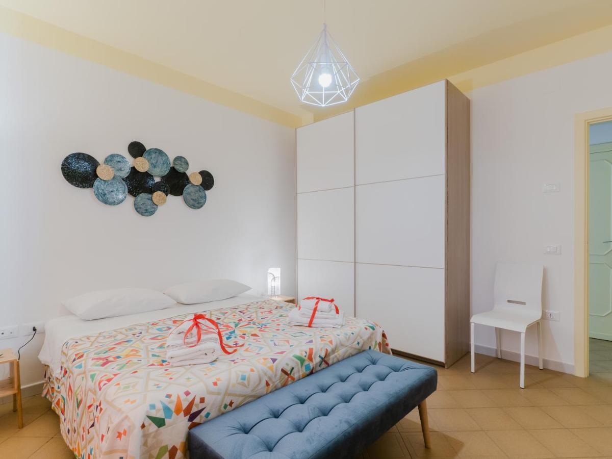 Salento 4 Stars - Blue & Yellow Squinzano المظهر الخارجي الصورة