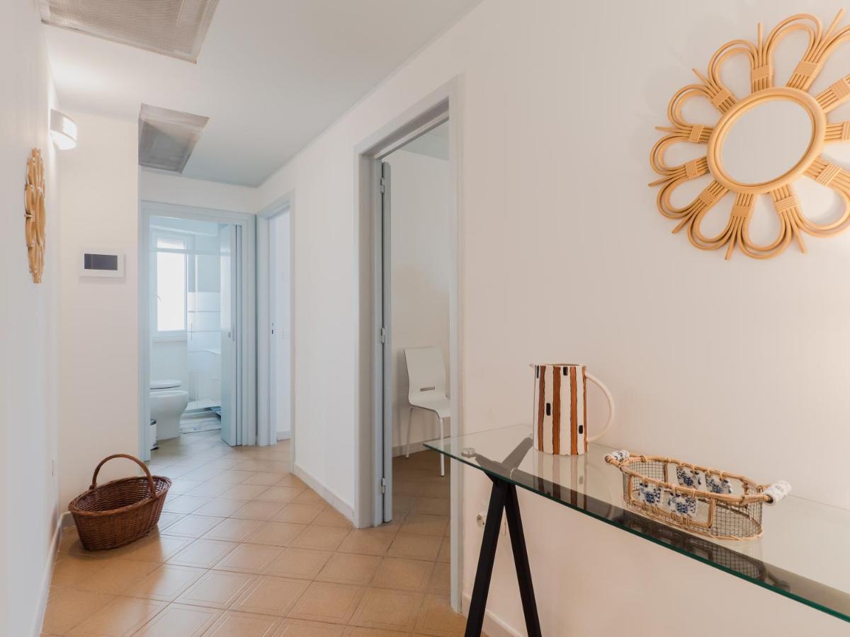 Salento 4 Stars - Blue & Yellow Squinzano المظهر الخارجي الصورة