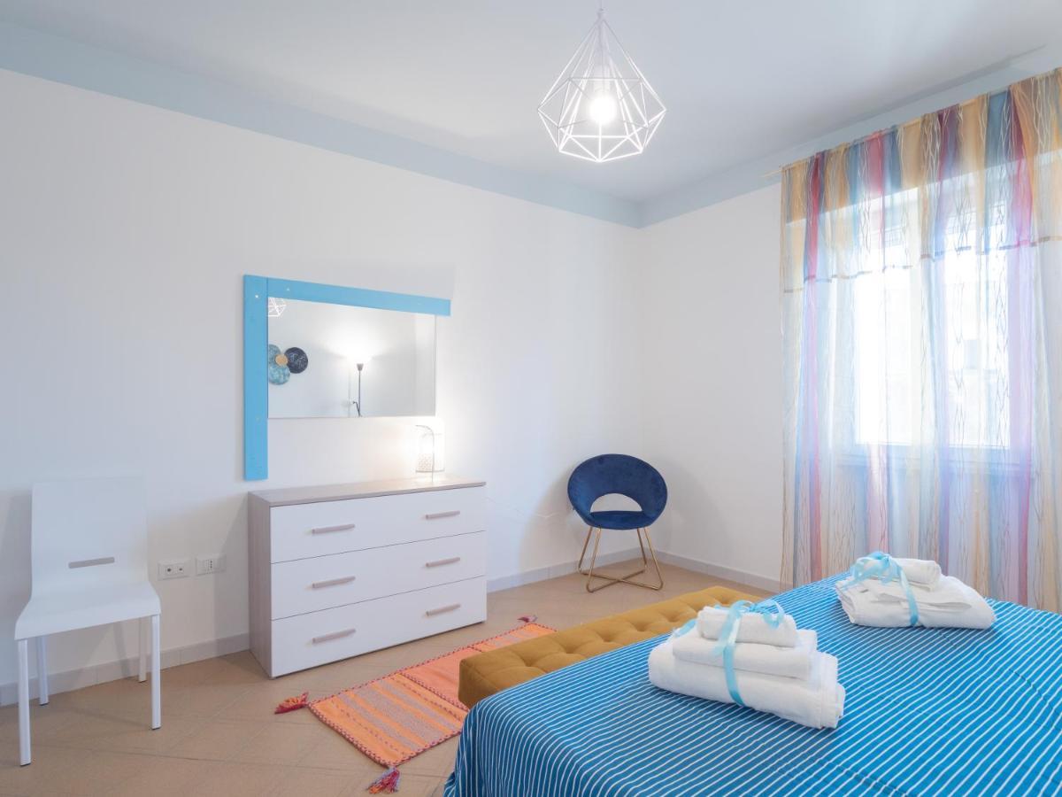 Salento 4 Stars - Blue & Yellow Squinzano المظهر الخارجي الصورة